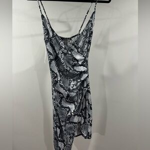 Blue Blush Snake Print Mini Dress Black White Size S
